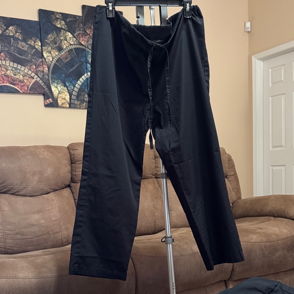 Men's Classic Black Draw String Scrubs, large, 1 available